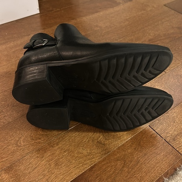 Baretraps Marconi Black Short Boots with side zip, size 7.5 - Picture 5 of 7